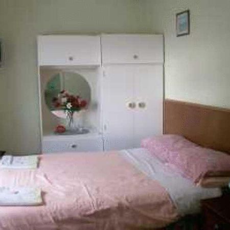 Glevdon Park Hotel Суонси Экстерьер фото