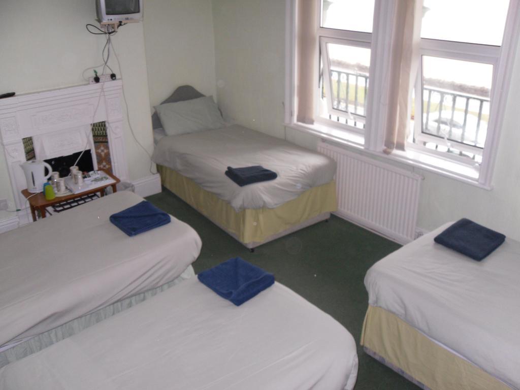 Glevdon Park Hotel Суонси Номер фото